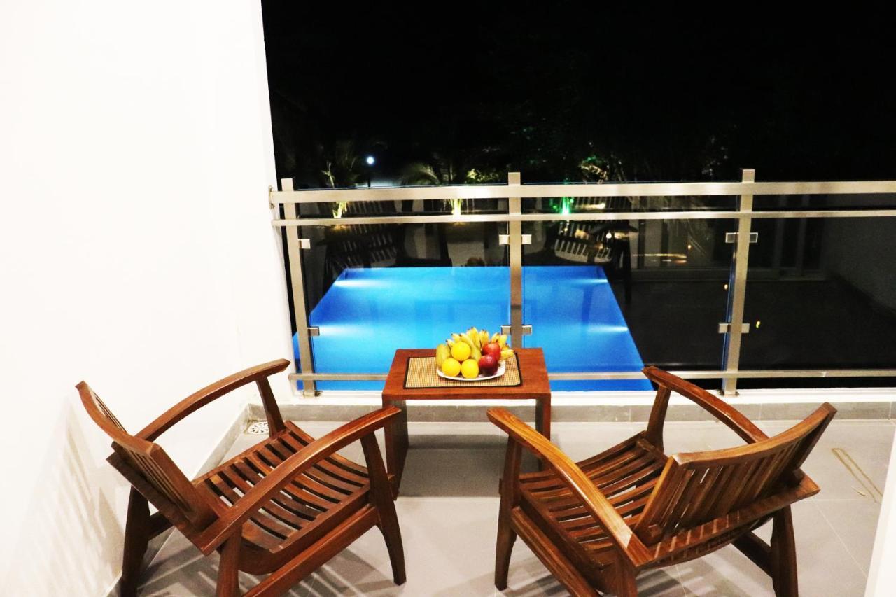 Marakolliya Beach Resort Tangalle Exteriör bild