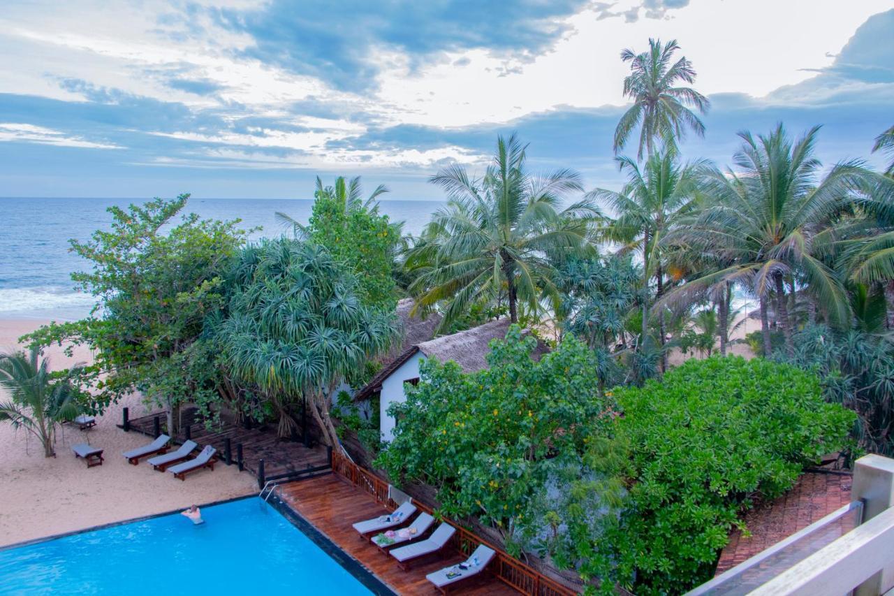 Marakolliya Beach Resort Tangalle Exteriör bild